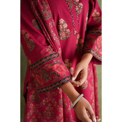 GANGA GRACE Women Cotton Printed Pink Kurta with Pant and Dupatta