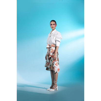 Gazab By Miku Kumar White Moulin Rouge Romance Paris Skirt with Shirt (Set of 2)