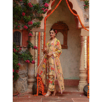 Gazab By Miku Kumar Beige Sarin Kurta with Pant and Dupatta (Set of 3)