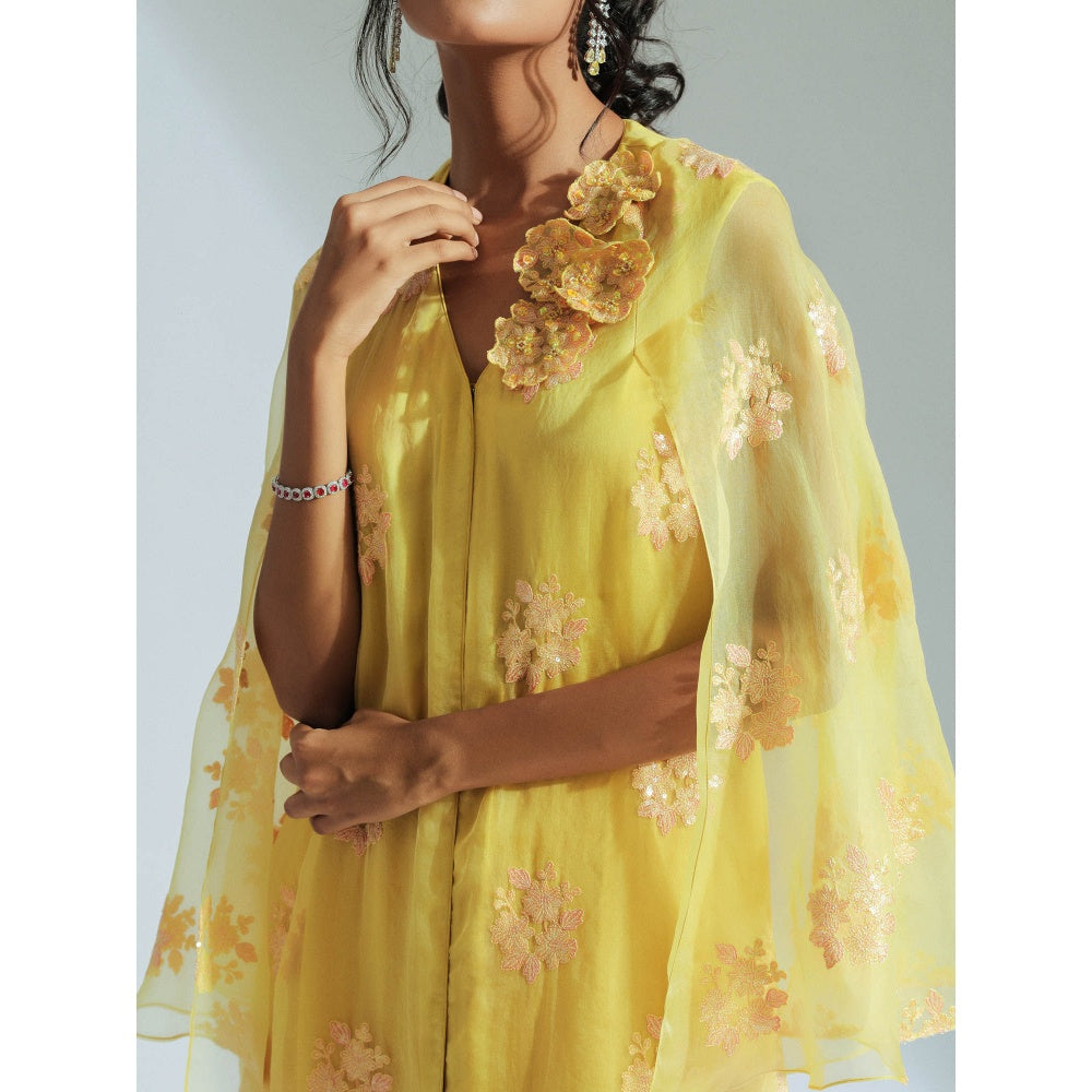 GEE SIN by Geetanjali Singh Melon Yellow Tunic & Trouser with Cape Sleeves (Set of 2)