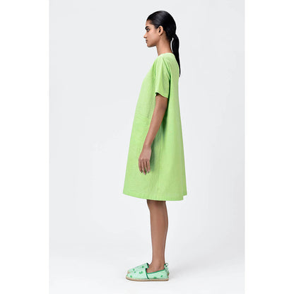 Genes Lecoanet Hemant Easy Fit Solid Dress With Patch Pockets