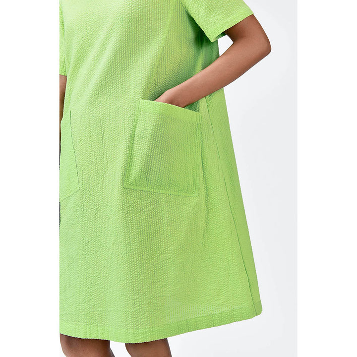 Genes Lecoanet Hemant Easy Fit Solid Dress With Patch Pockets