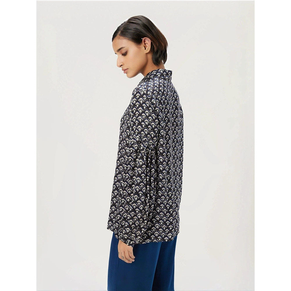 Genes Lecoanet Hemant Women Long Sleeves Blue Printed Shirt