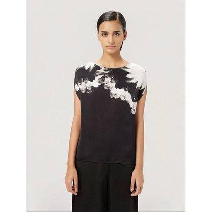 Genes Lecoanet Hemant Women Black Boat Neck Printed Top