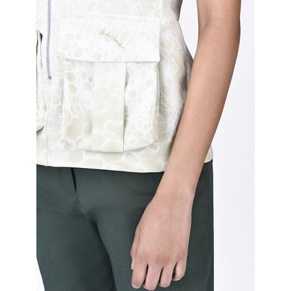 Genes Lecoanet Hemant Women Front Pocket and Zip Top