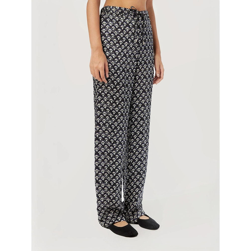 Genes Lecoanet Hemant Women Navy Blue Drawstring Printed Pant