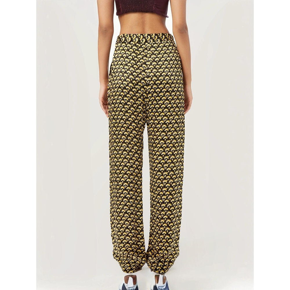 Genes Lecoanet Hemant Women Ochre Drawstring Printed Pant
