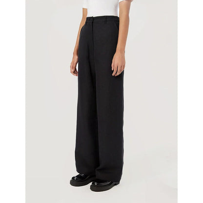 Genes Lecoanet Hemant Women Black Linen Mid Rise Pant