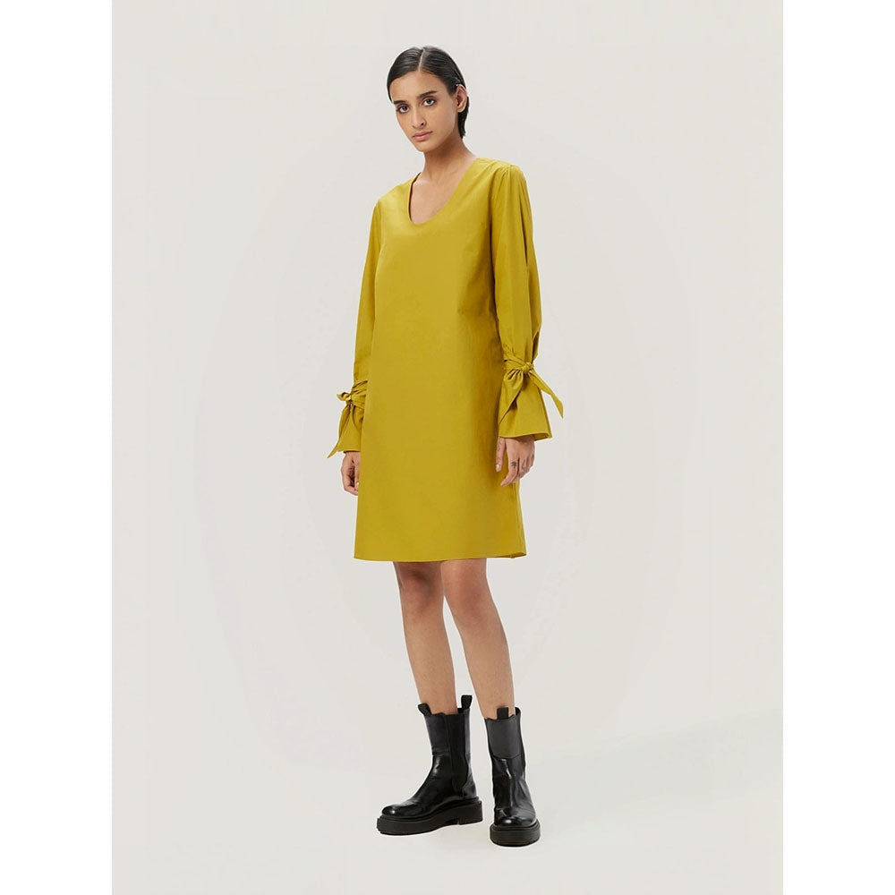 Genes Lecoanet Hemant Women's Yellow Solid Mini Length Dress