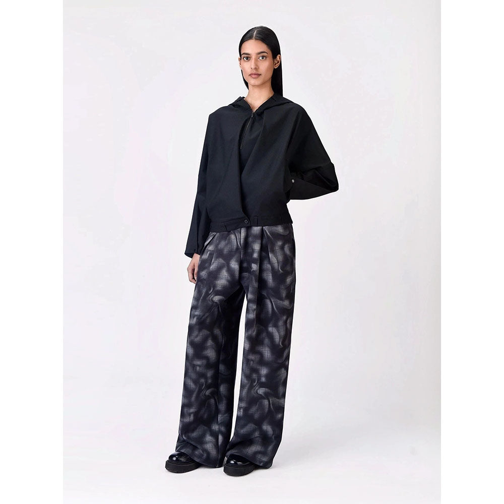 Genes Lecoanet Hemant Women Black Woollen Blend Hooded Solid Regular Hoodie