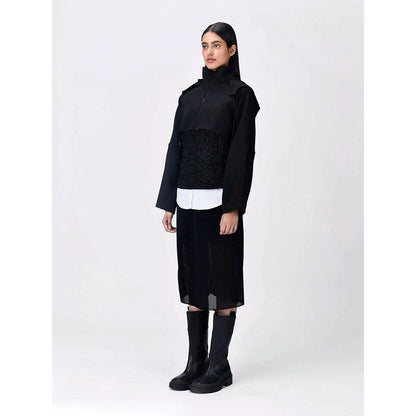 Genes Lecoanet Hemant Women Black Polyester Crepe Solid Regular Hoodie