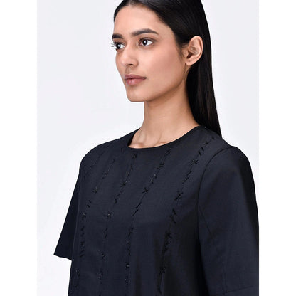 Genes Lecoanet Hemant Women Wool Blend Round Neck Embellished Dress with Belt (Set of 2)