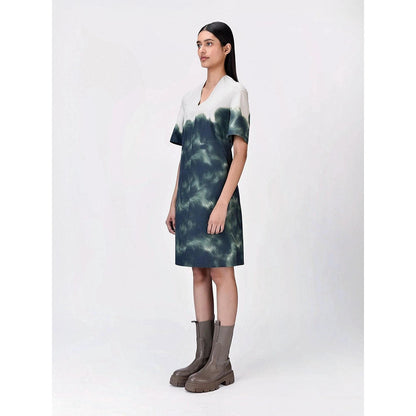 Genes Lecoanet Hemant Women Cotton V-Neck Graphic Print Dress