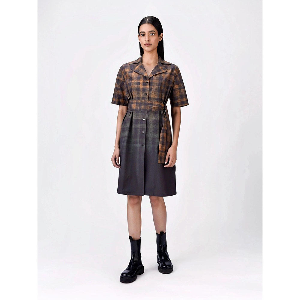 Genes Lecoanet Hemant Women Collar Neck Checks Print Dress with Belt (Set of 2)