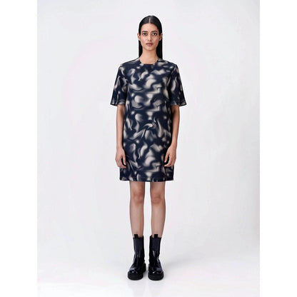 Genes Lecoanet Hemant Women Polyester Crepe Round Neck Dress