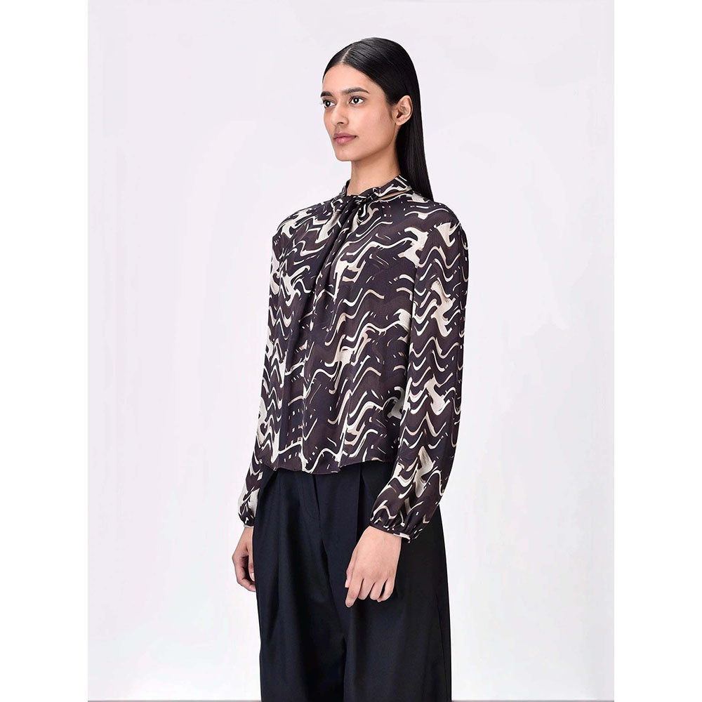 Genes Lecoanet Hemant Women's Viscose Tie Up Neck Printed Puff Sleeves Styled Top