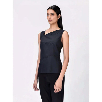 Genes Lecoanet Hemant Women's Embellished Solid Sleeveless Regular Fitted Top