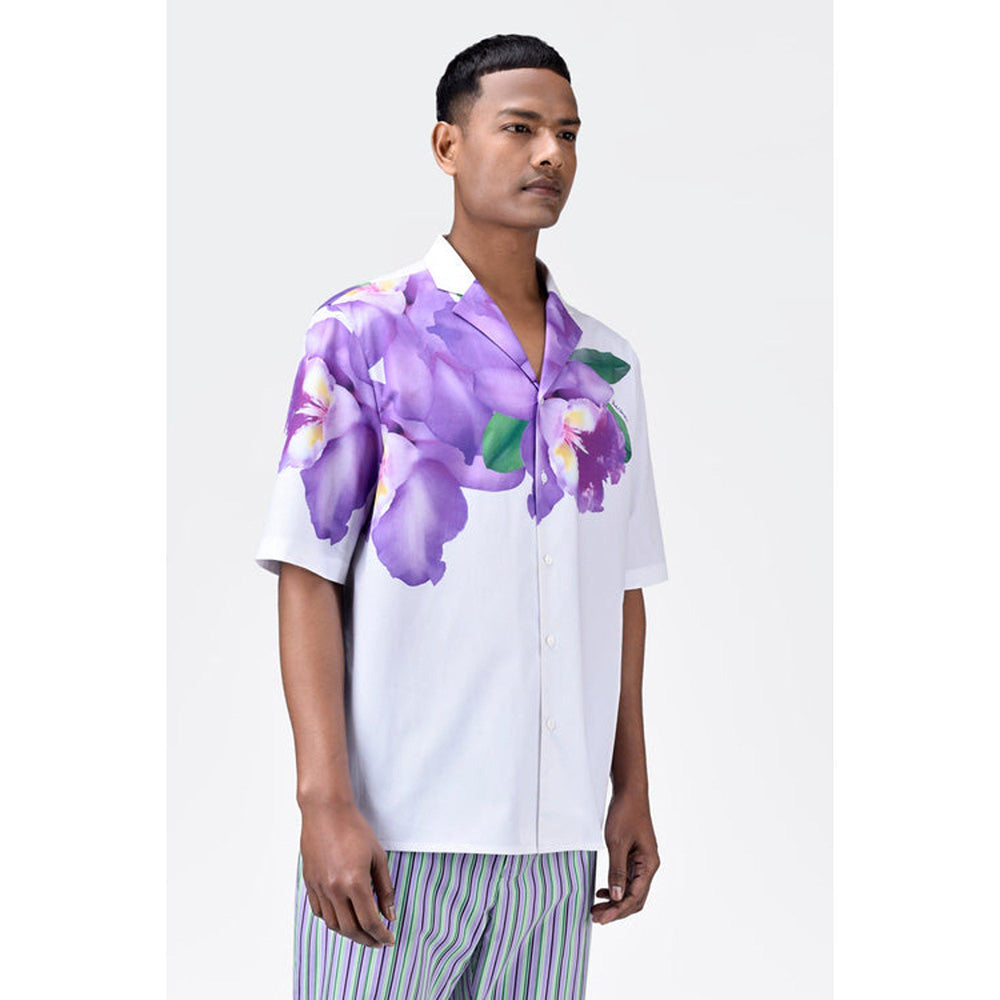 Genes Lecoanet Hemant Easy Fit Mens Half Sleeve Shirt With Orchid Floral Print