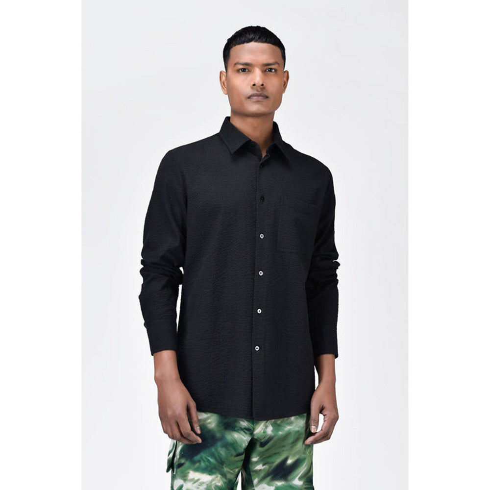 Genes Lecoanet Hemant Classic Seersucker Regular Fit Mens Button-Up Shirt Black