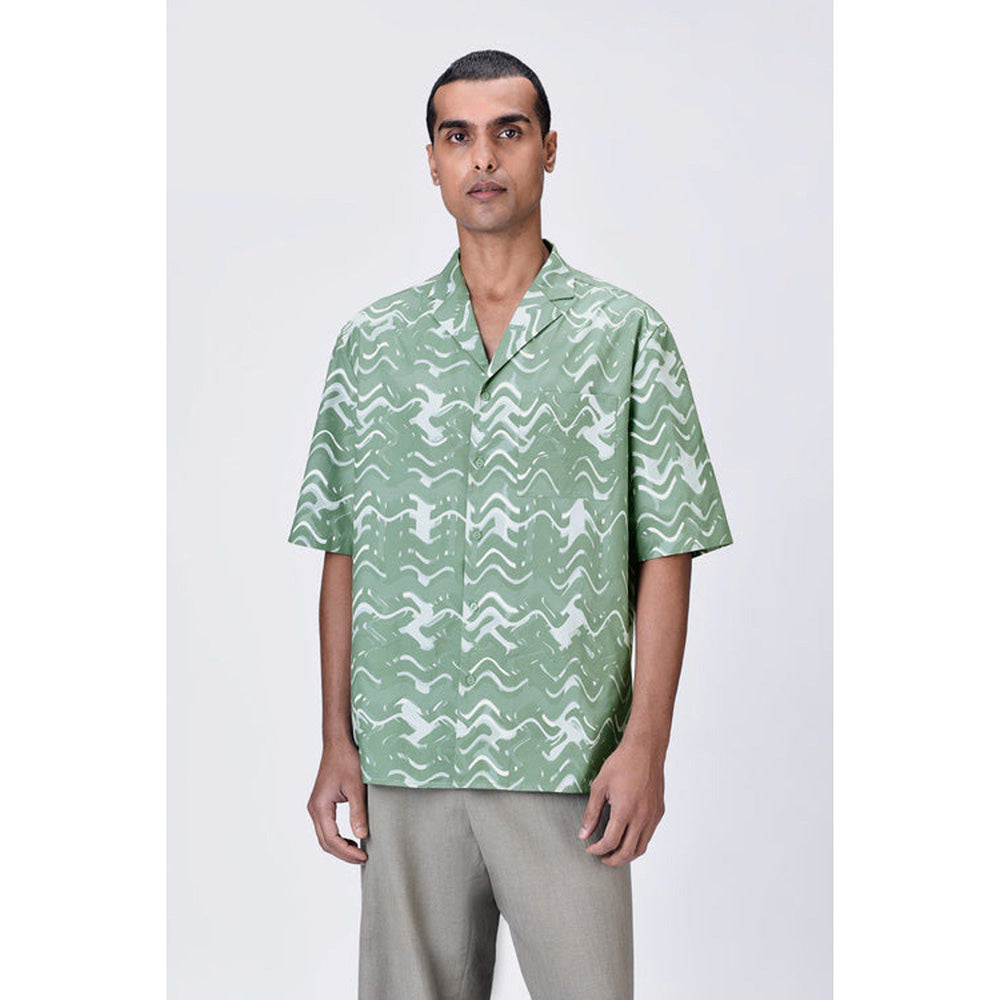Genes Lecoanet Hemant Loose Fit Cuban Collar Half Sleeve Shirt Green