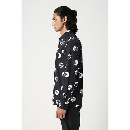 Genes Lecointe Hemant Regular Fit Button-Up Shirt In An Eye-Catching Stamp Print