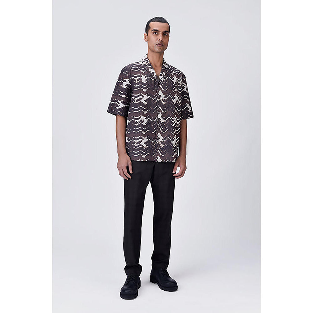Genes Lecointe Hemant Easy Fit Cuban Collar Half Sleeve Shirt Chocolate Brown