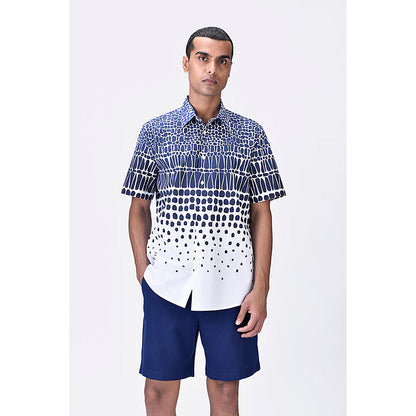Genes Lecointe Hemant Regular Fit Half Sleeve Shirt With Cell Degrade Print