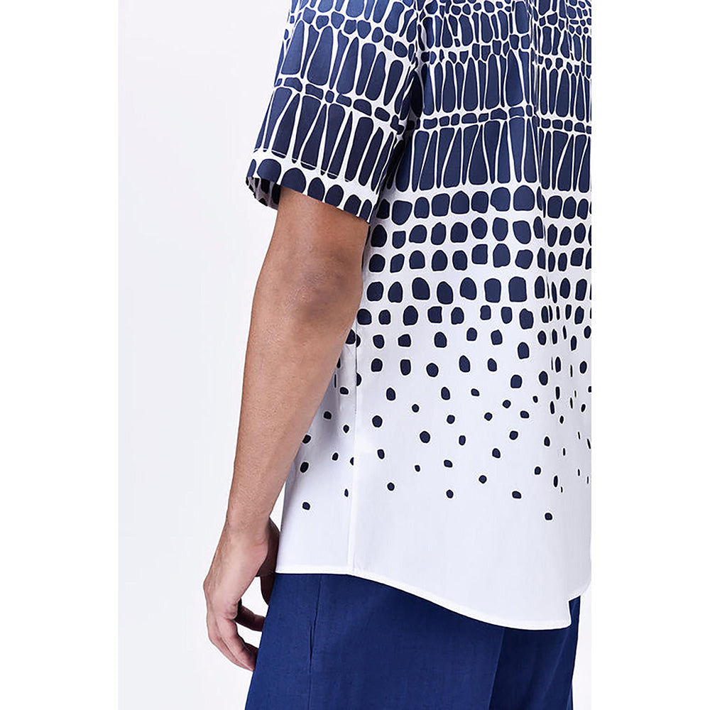 Genes Lecointe Hemant Regular Fit Half Sleeve Shirt With Cell Degrade Print