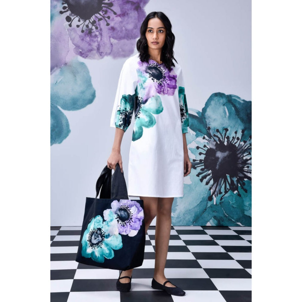Genes Lecoanet Hemant Anemone Flower Regular Fit Dress- White Green