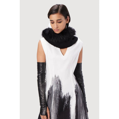Genes Lecoanet Hemant Semi-Fit V-Neck Sleeveless Dress With Brush Stroke Print