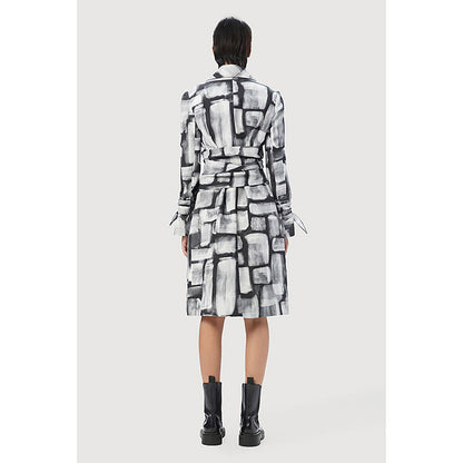 Genes Lecoanet Hemant Tailored Coat with Wide Waist and Sleeve Tie-Up Straps