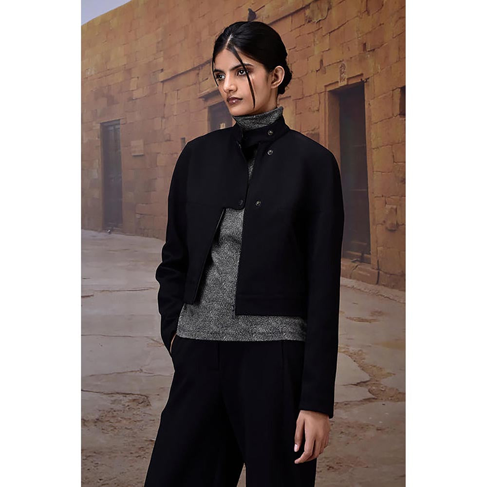 Genes Lecoanet Hemant Black Lycra Solid/Plain Cropped Jacket