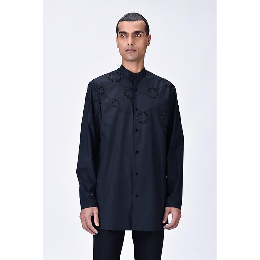 Genes Lecoanet Hemant Poplin Mandarin Neck Embroidered Regular Fit Black Kurta