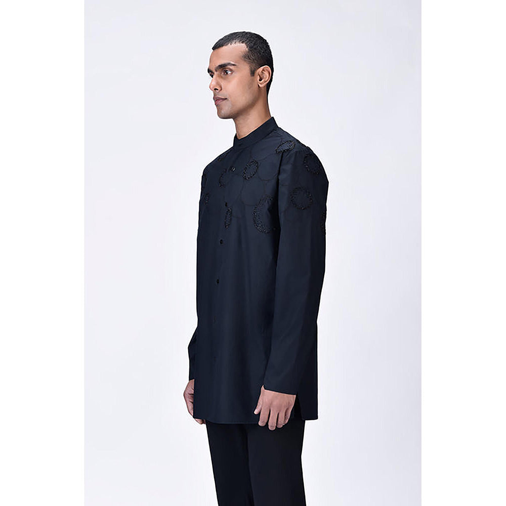 Genes Lecoanet Hemant Poplin Mandarin Neck Embroidered Regular Fit Black Kurta