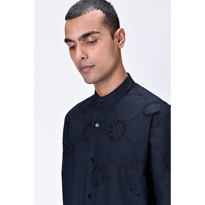 Genes Lecoanet Hemant Poplin Mandarin Neck Embroidered Regular Fit Black Kurta