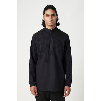 Genes Lecoanet Hemant Poplin Mandarin Neck Embroidered Regular Fit Black Kurta
