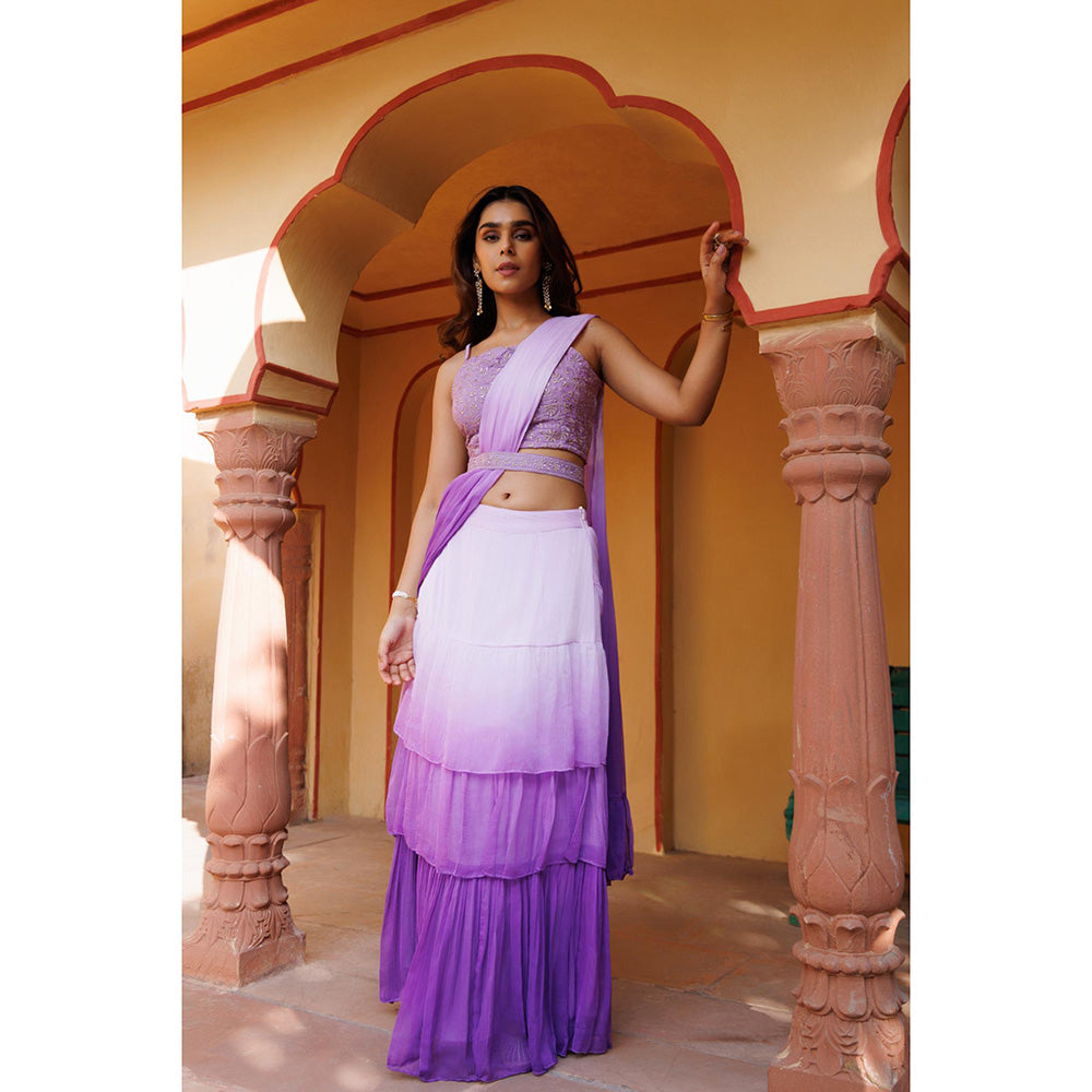 Geroo Jaipur Ombre Chiffon Pre-Stitched Belted Saree with Unstitched Blouse