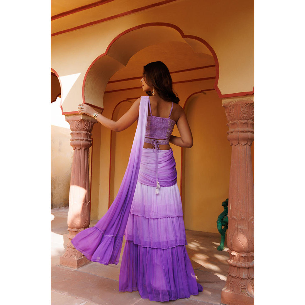 Geroo Jaipur Ombre Chiffon Pre-Stitched Belted Saree with Unstitched Blouse