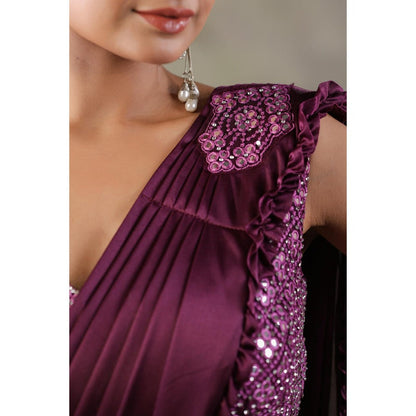 Geroo Luxe Purple Belted Pre-Stitched Saree With Stitched Blouse