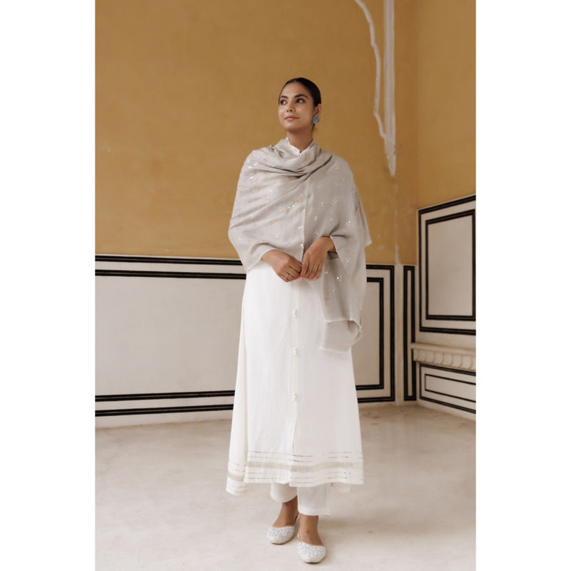 Geroo Luxe Light Grey Hand Embroidered Gota Patti Woolen Shawl
