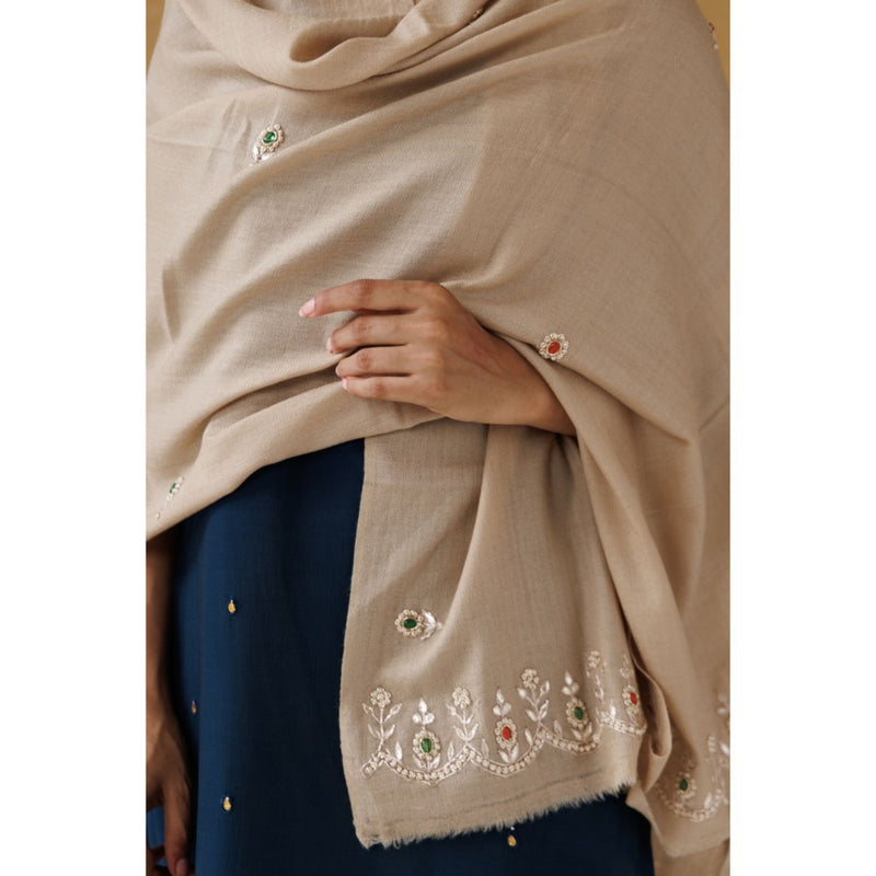 Geroo Luxe Beige Hand Embroidered Gota Patti-Zardozi Woolen Shawl