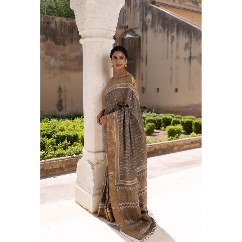 Geroo Luxe Grey Woven Design Pure Silk Bagru Saree with Unstitched Blouse