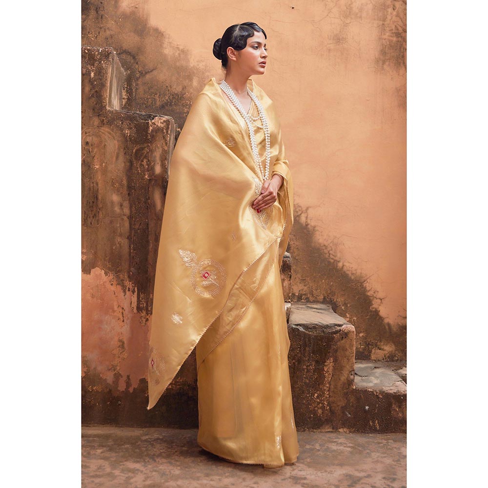 Geroo Luxe Golden Tissue Saree with Unstitched Blouse