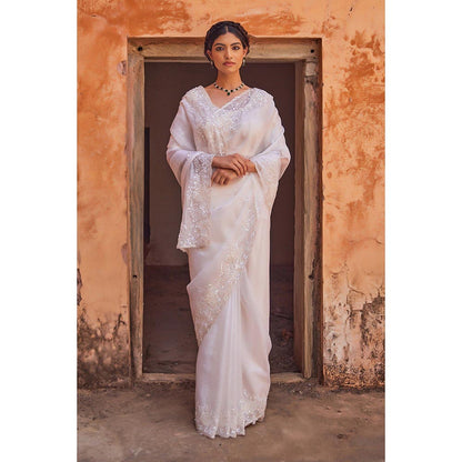 Geroo Luxe White Pure Tissue Saree with Unstitched Blouse