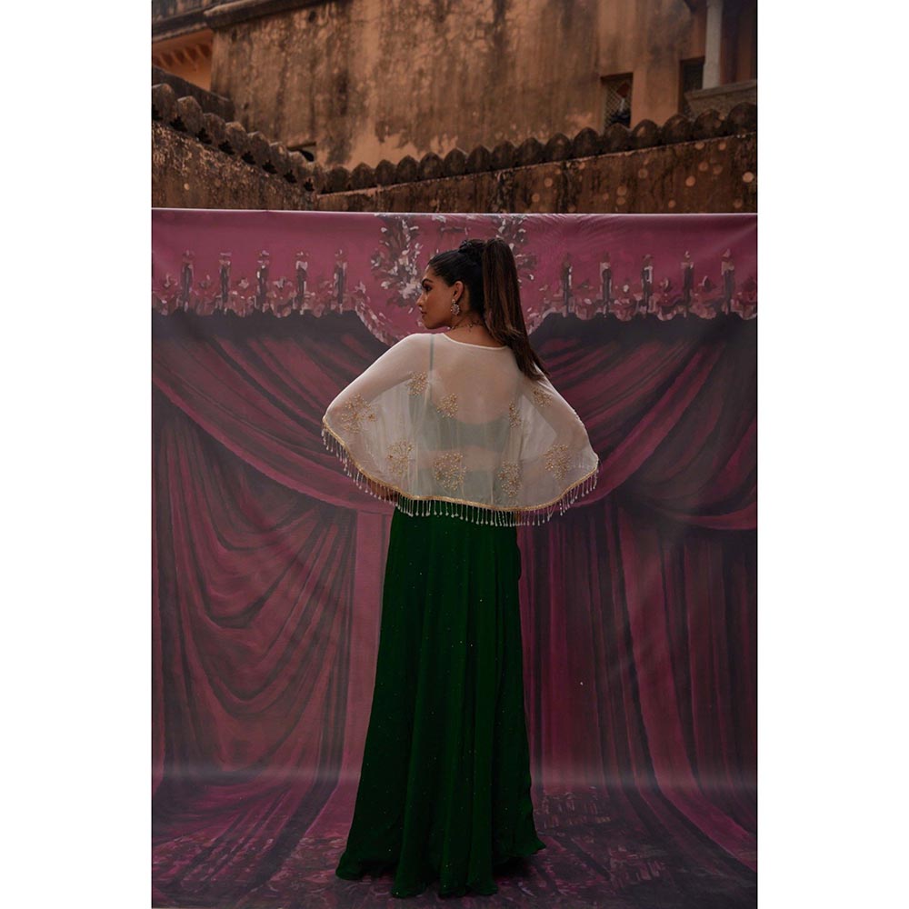 Geroo Luxe Green Mukaish Lehenga with Blouse and Cape
