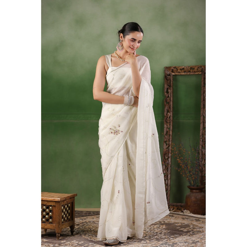Geroo Luxe White Hand Embroidered Chiffon Saree with Unstitched Blouse