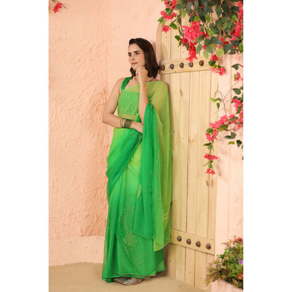 Geroo Luxe Green Shaded Net Patch Work Chiffon Saree with Unstitched Blouse