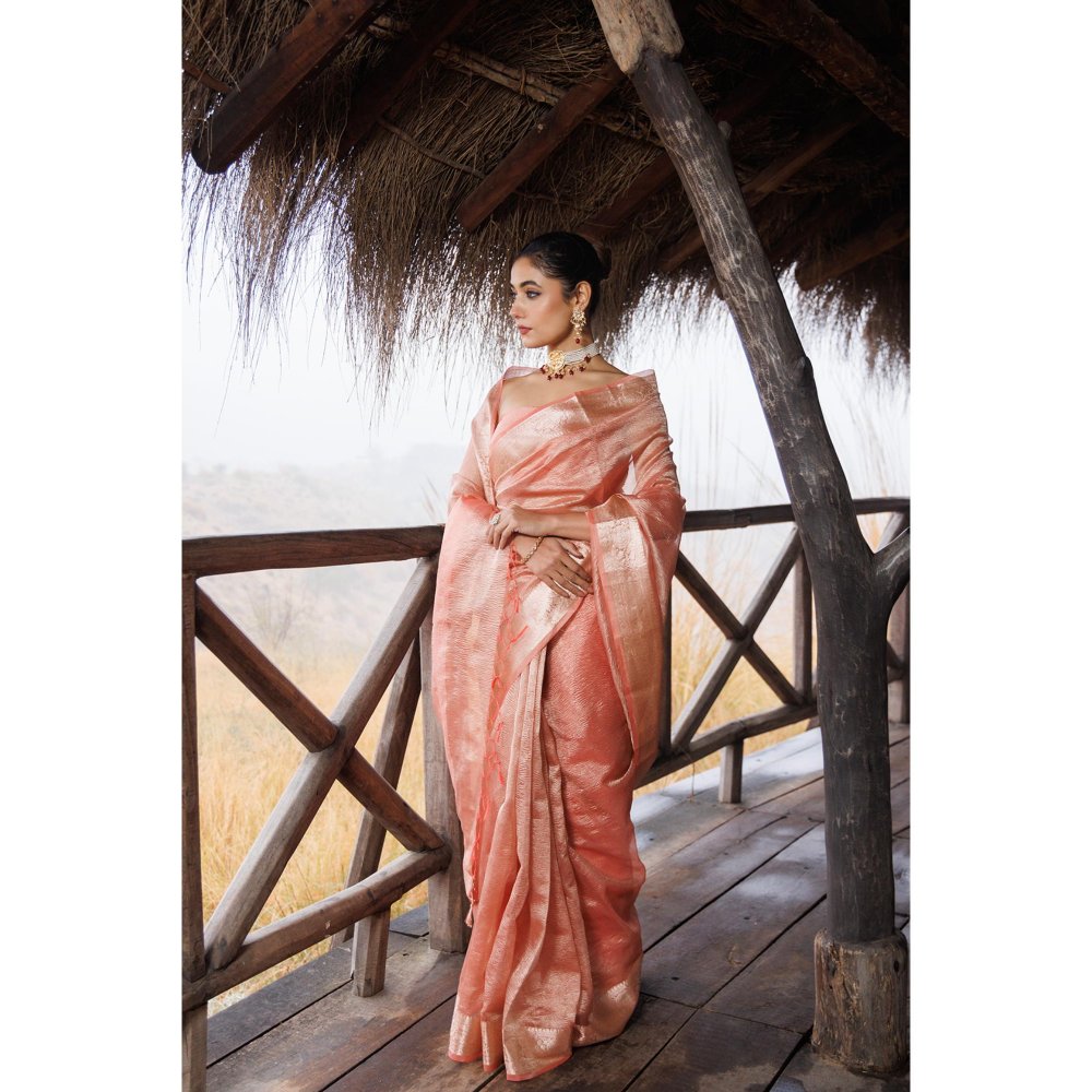Geroo Jaipur Peach Crinkle Tissue Saree with Unstitched Blouse
