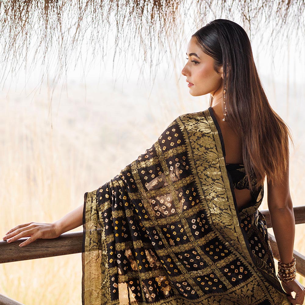 Geroo Jaipur Black Hand Pre-Stitched Bandhani Saree