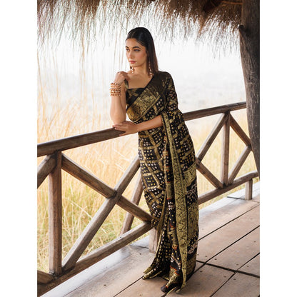 Geroo Jaipur Black Hand Pre-Stitched Bandhani Saree